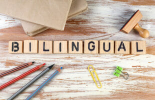 The 5 Benefits of Raising a Bilingual Child 