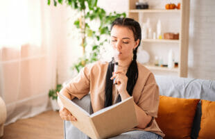 Are disposable vapes better than smoking?