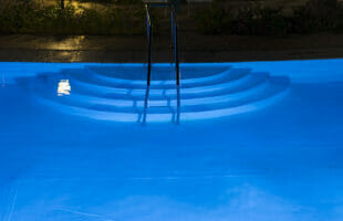 I Wanna Rock N’ Roll All Night And Swim Every Day