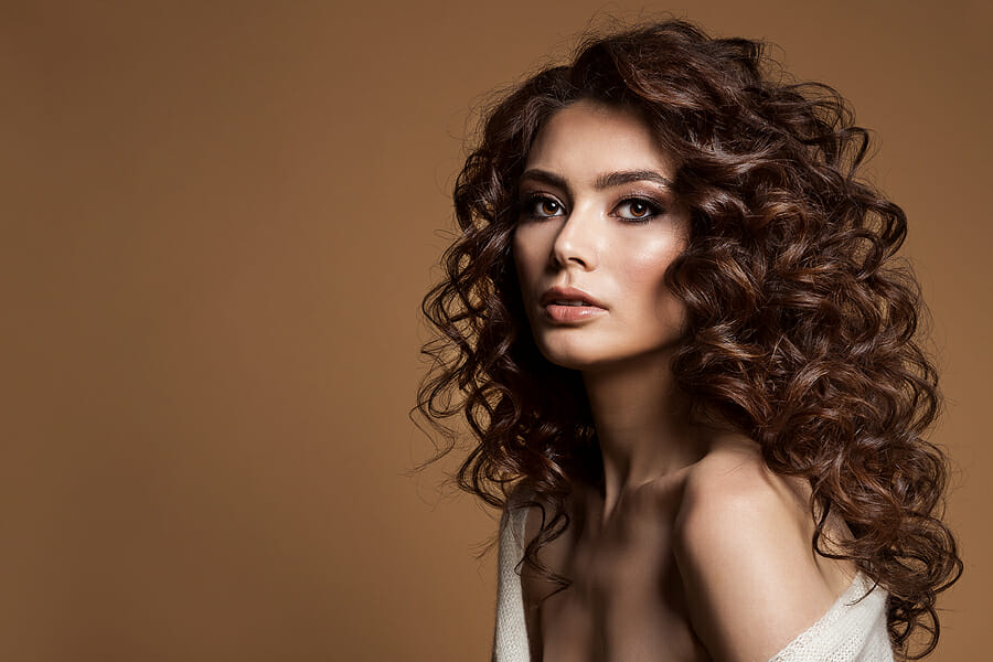 Everything You Need to Know About a Brown Wig