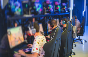 Pros and cons of e-sports
