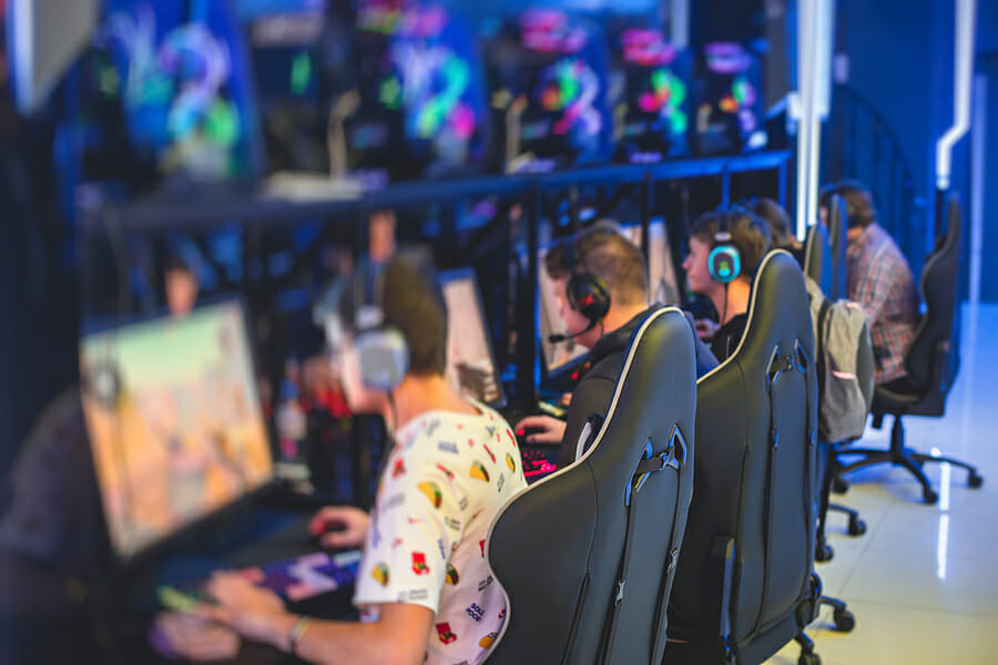 Pros and cons of e-sports