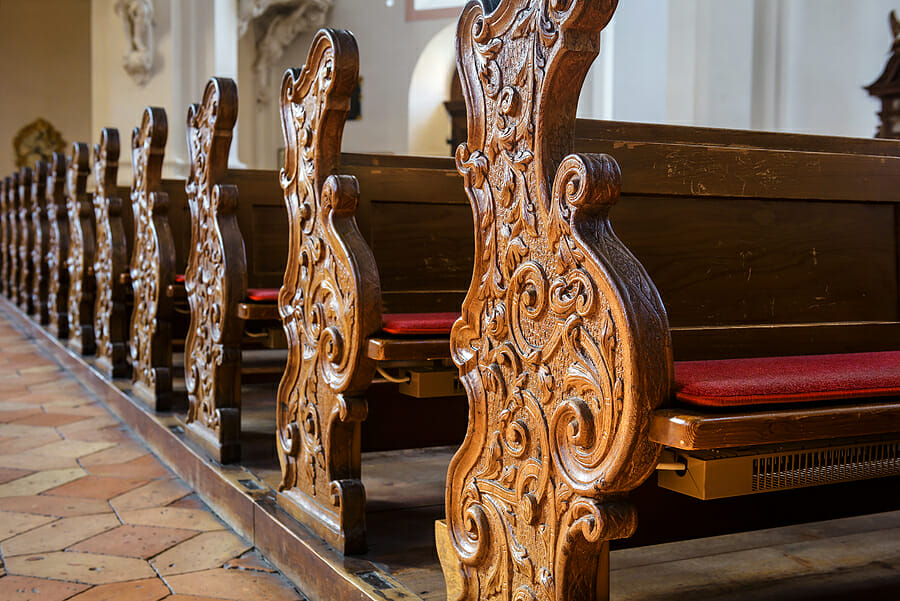 When Was the Non-Denominational Church Founded?
