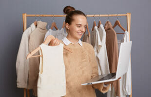 Tips To Stay on Top of Latest Fashion Trends