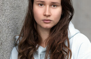 5 Hacks for Achieving the “No Makeup” Makeup Look