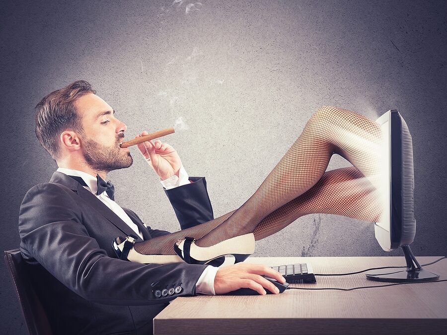 Breaking Stereotypes: The Realities and Myths of Cam Site Users Revealed