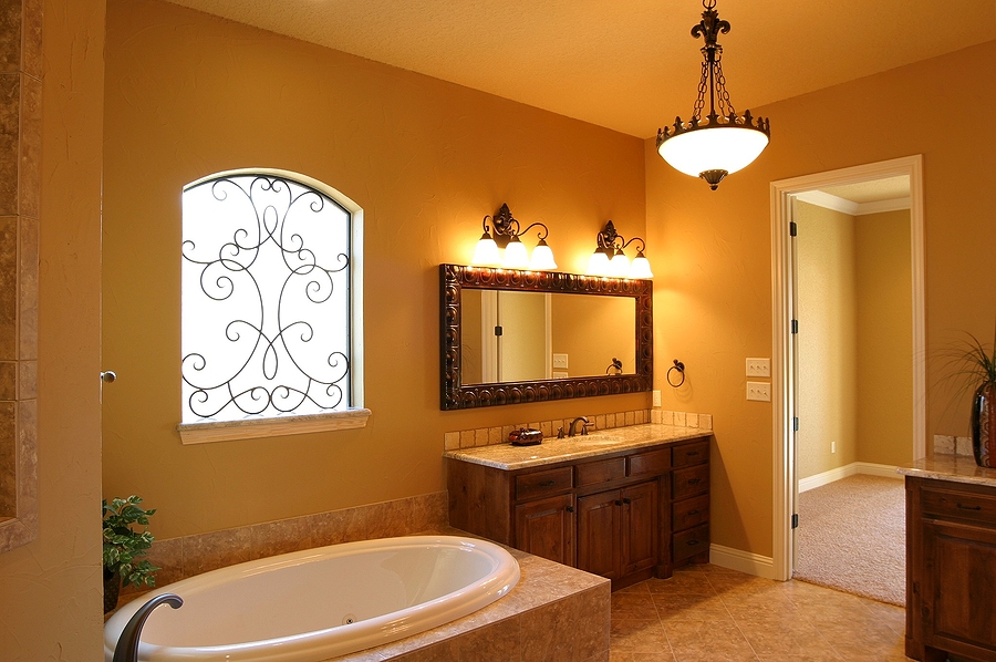 Maximizing Space and Style in Compact Bathrooms