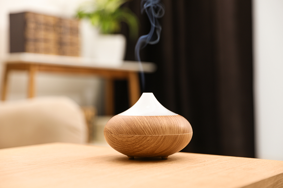 The Benefits and Uses of an Ambience Scent Diffuser for a Relaxing Environment