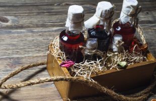 7 Unique and Affordable Liquor Gift Sets for Any Occasion