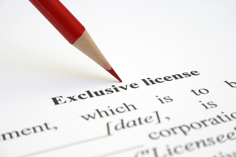 Understanding Trademarks and Copyrights for Canadian Business Owners