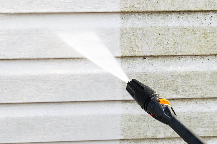 Expert Tips for Choosing the Right Power Washing Equipment
