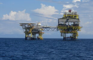 5 Common Causes of Oil Rig Accidents and How to Prevent Them