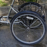 How to Choose the Right Recumbent Trike for Adults Tricycle For Adults With Front And Rear Trunks In The Yard