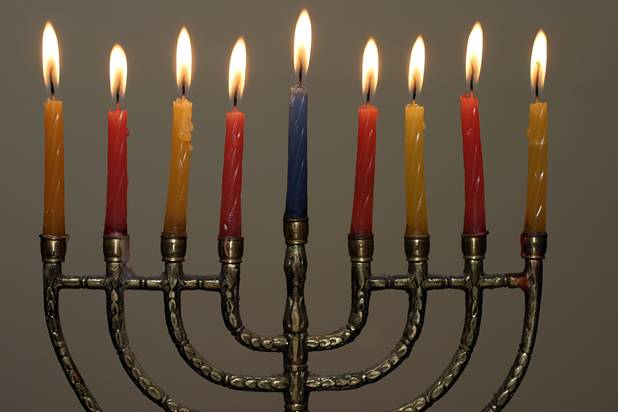 How to Choose the Right Judaica Products for Your Home